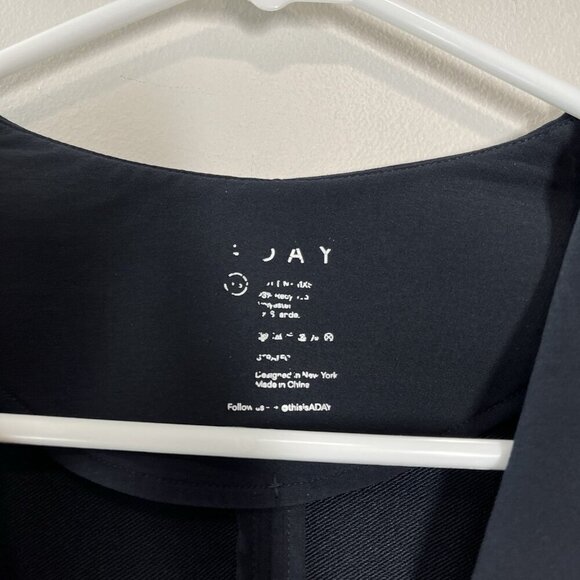 ADAY Strategy One Snape Button Blazer in Navy Blue - Picture 3 of 9
